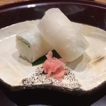 日本料理 とくを - 凌ぎ・「自家製千枚漬けと鯛のお寿司」