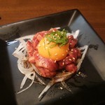 八輪 - タンユッケ