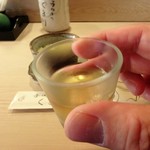 寿司屋のくま川 - サービスの梅酒