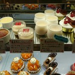 パティスリー アプラノス - 