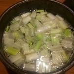 寿製麺 よしかわ - 煮干つけそばのつゆ。