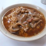 Lok Heung Yuen Coffee Shop - 沙爹牛肉公仔麵