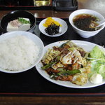 日替わりランチ（豚肉とキャベツの辛子味噌炒め）