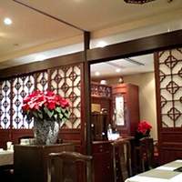 御膳房 六本木店 - 異国情緒あふれる店内