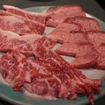 焼肉牛庄 - ハラミ・イチボ・上タン