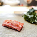鮨心 - 一週間寝かせた鮪