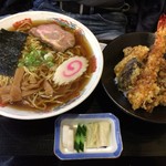 一松 - ラーメンとミニ天丼