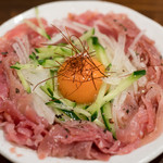 やきとん えん家 - 2016.12 生ハムユッケ（380円）