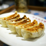 原宿餃子樓 麻辣湯の店 - 焼餃子　６ヶ　（290円）