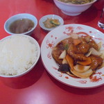 大門 - 酢豚（単品）760円+ライス230円（漬物とスープを付けてくれました）