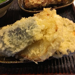 うどん 丸香 - 野菜天盛り@280円