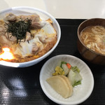 ふじや - 2016年11月上旬。親子丼。