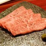 焼肉赤身にくがとう - 