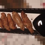 とんぼ食堂 - 鶏皮ギョーザ