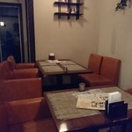 洋食カフェもみじ堂 - 内観