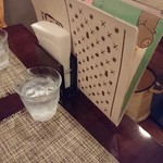 洋食カフェもみじ堂 - メニュー置き