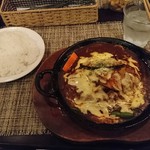 洋食カフェもみじ堂 - 煮込みハンバーグ+スープ・サラダ・ライス：980円+400円
