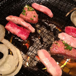 Amiyakitei - 次は野菜やお肉も色々焼いちゃえ。