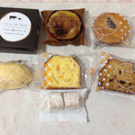 ラ・ファミーユ - 黒レアチーズ、焼ティラミス、マロンケーキ、レモンケーキ、伊予柑ケーキ、フルーツケーキ、サブレ