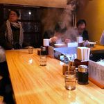 つじ田 奥の院 - 店内カウンター席　2016.12.7