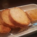 やっちゃbar - チーズ醤油漬け