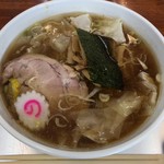 稲城 大勝軒 五一 - ワンタン中華麺 小盛900円 2016.12月