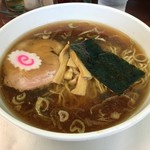 稲城 大勝軒 五一 - 小盛中華麺750円 2016.10月