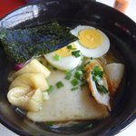 びんつけ屋 - 特製にゅうめん　７００円。