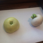 呑龍文庫 ももとせ - 上生菓子2種