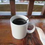 LULU'S WAIKIKI - 最初にホットコーヒが運ばれて来たんで暫く海を眺めながらコーヒータイムです。
            