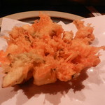 気になっていた「大番揚げ」は具沢山で美味しい♪