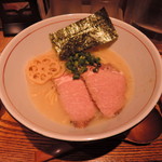 麺と心 7 - 【濃厚魚介そば・元味】822円　麺：並盛