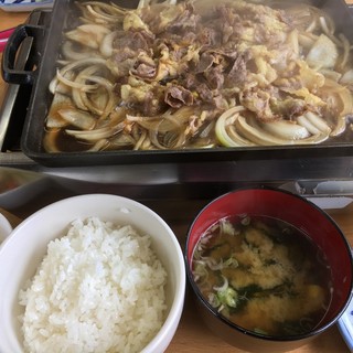 けむり屋 - 料理写真:馬バラ鉄板焼き定食