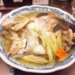 設楽 - 鯛の頭の酒蒸し