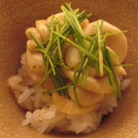 日本料理 晴山 - 白子の蒸し寿司 　口のなかで白子トロッ(*´Д｀*)
