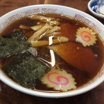 〆には勿論、クラシックなラーメンで。