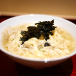 銀座 しのはら - 毛蟹の炊き込みご飯　月の輪熊鍋のスープで雑炊