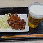 Ishiyakitontekibutawo - ビールとブタ三枚セット