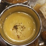 インド家庭料理の店　ニーラジュ - 里芋のスープ