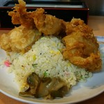 ラーメン新世 本店 - チキンチャーハン