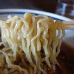 尾州 - 麺はモッチリ手打ち麺