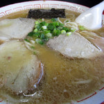 三洋軒 - ラーメン500円