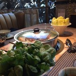 东来居 港式米其林火锅 - 