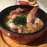 クワトロチンクエ - 海老のアヒージョ×蛸のアヒージョ(800円)