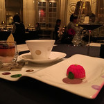 ガストロノミー ジョエル・ロブション - 