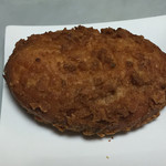 ヨークベニマル - 料理写真:2016年12月。カレーパン172円。