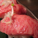 炭火焼肉 六本木 隆 - 肉刺握りＵＰ