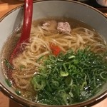 支那そば 花 - 味も見ためも鶏鍋ラーメン