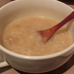 肉ya！ - 〆にテーブルごとに選べる和牛＆鰹出汁で作るあわび粥