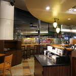 スターバックス・コーヒー - 一階席